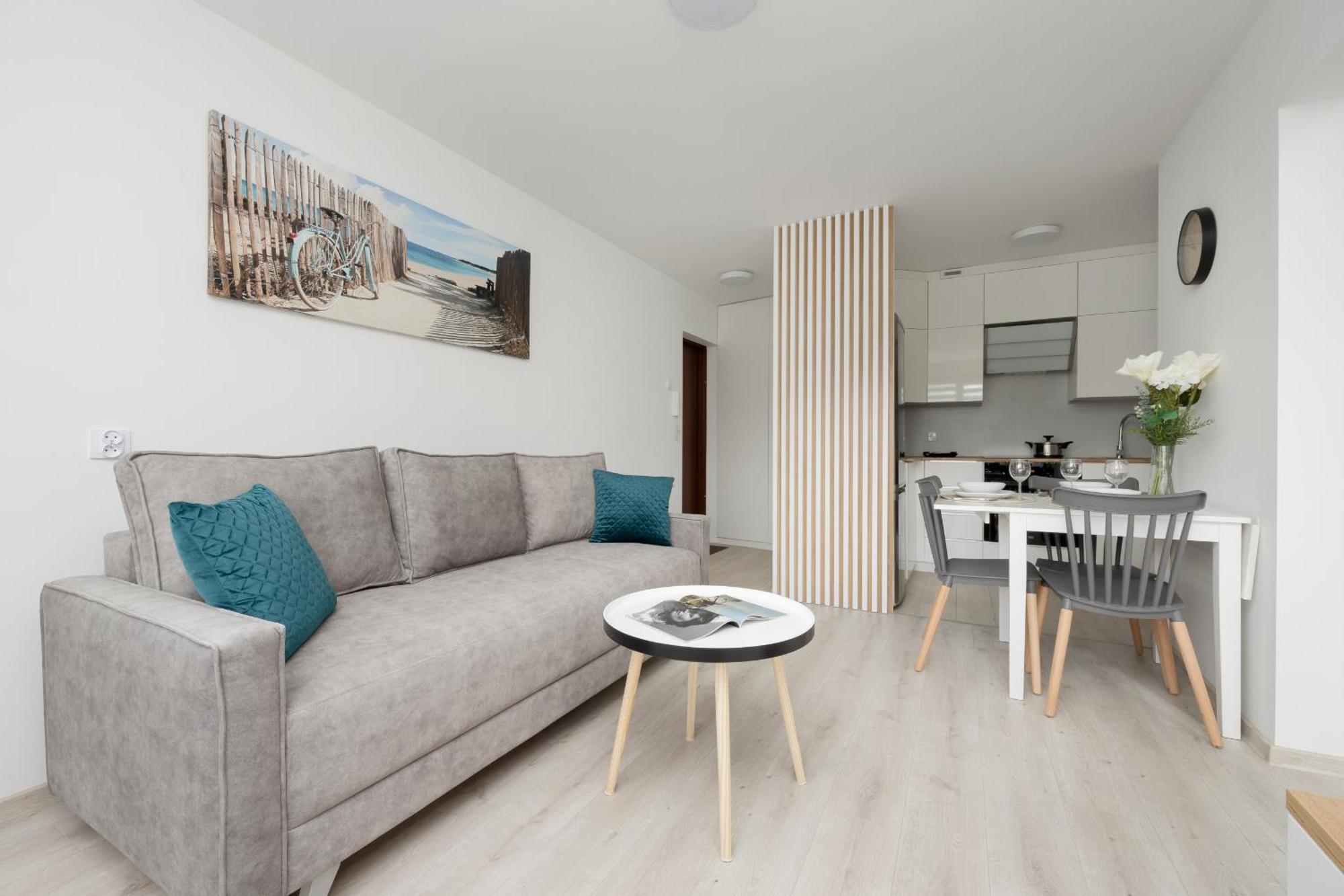 Elegant Apartment In The Centre Of Gdynia By Noclegi Renters Exterior photo