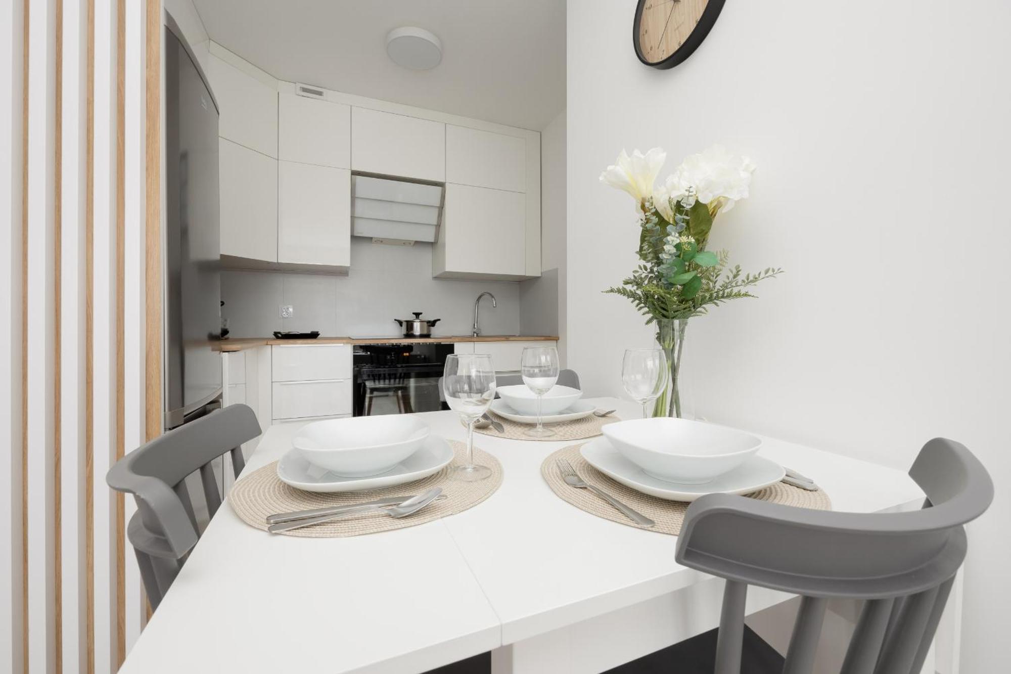 Elegant Apartment In The Centre Of Gdynia By Noclegi Renters Exterior photo